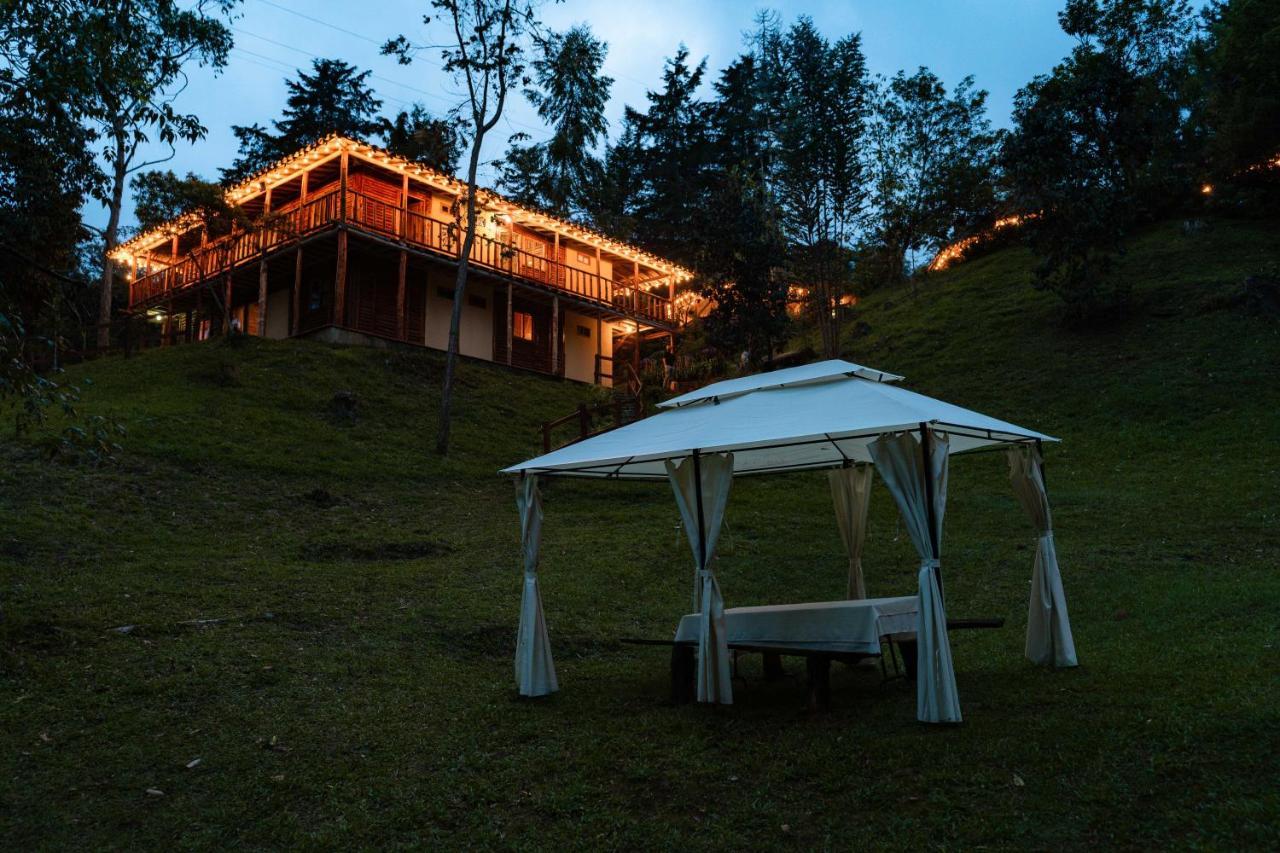 Alma Hotel Campestre Santa Elena  Luaran gambar